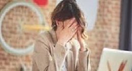 Gerilim tipi baş ağrısı nedir ?